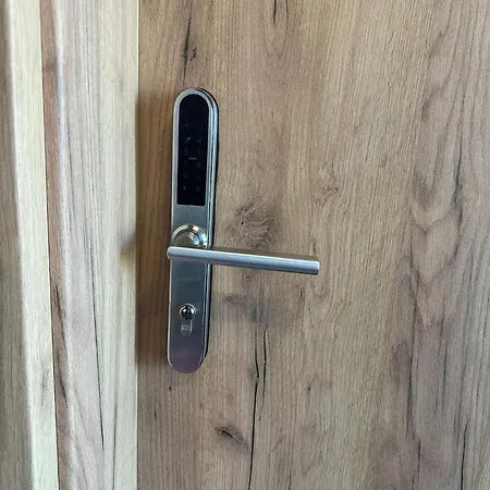 Lux Kasprowicza Z Basenem Silownia Kołobrzeg