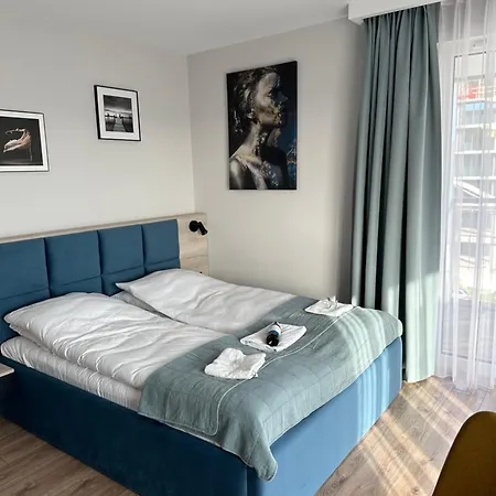 Lux Kasprowicza Z Basenem Silownia *