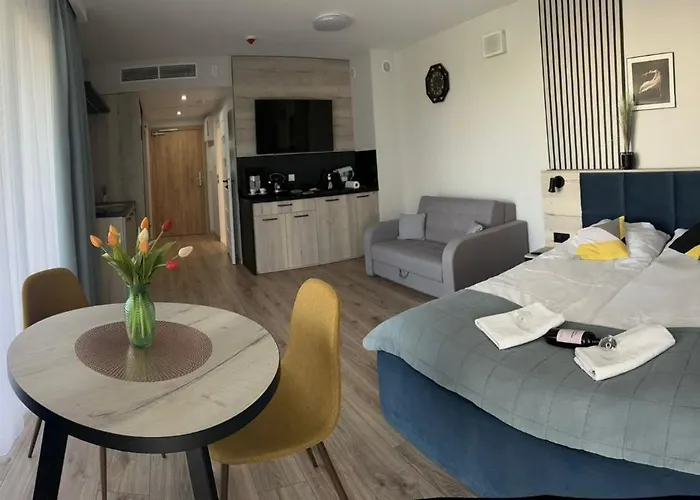 Lux Kasprowicza Z Basenem Silownia Kołobrzeg