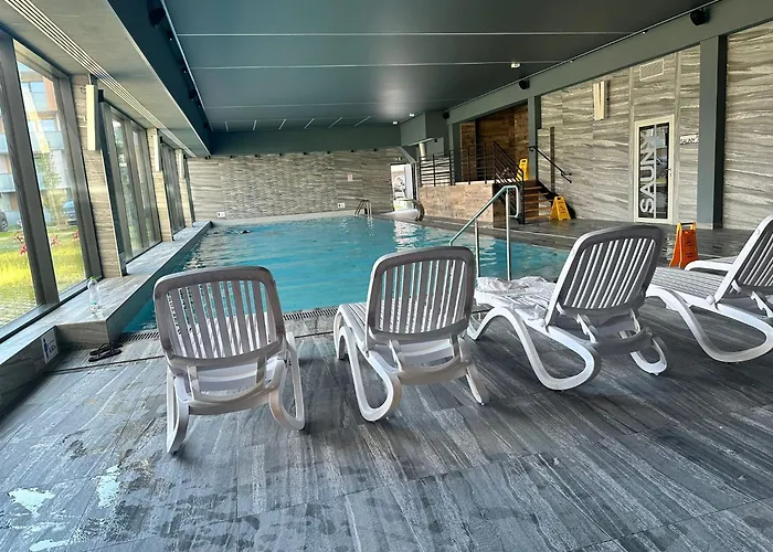 Lux Kasprowicza Z Basenem Silownia *